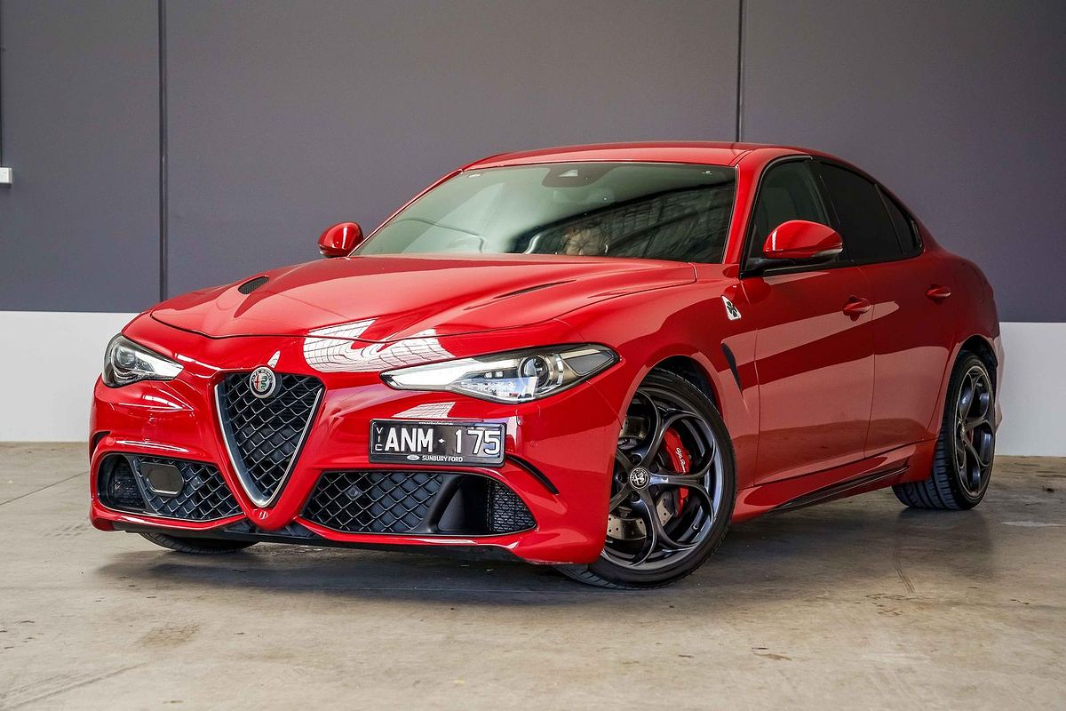 2017 Alfa Romeo Giulia Quadrifoglio