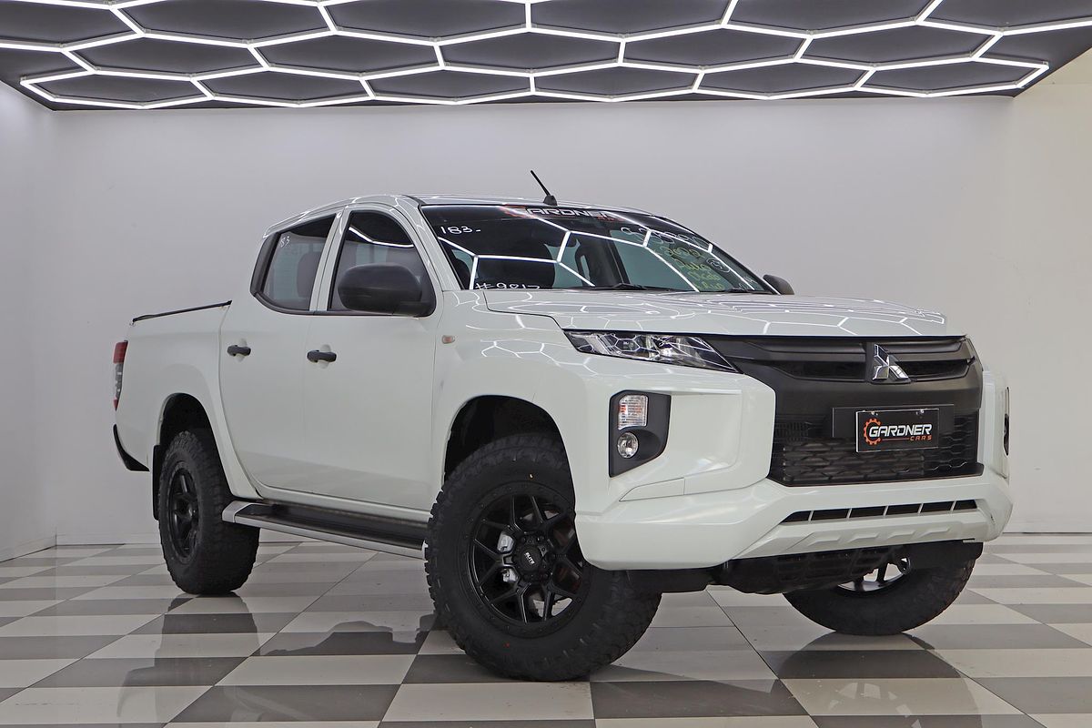 2022 Mitsubishi Triton GLX MR Rear Wheel Drive