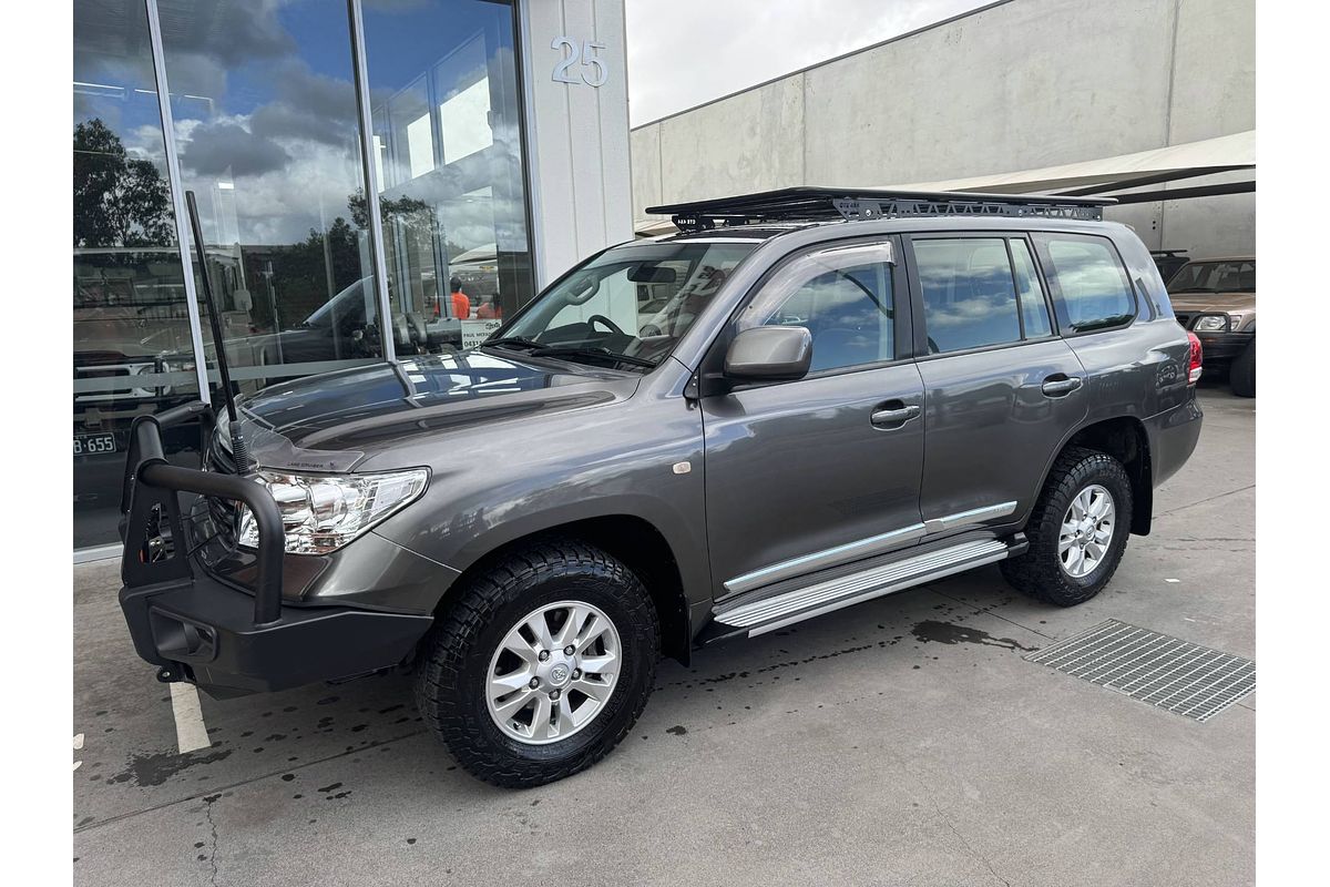2009 Toyota Landcruiser GXL UZJ200R
