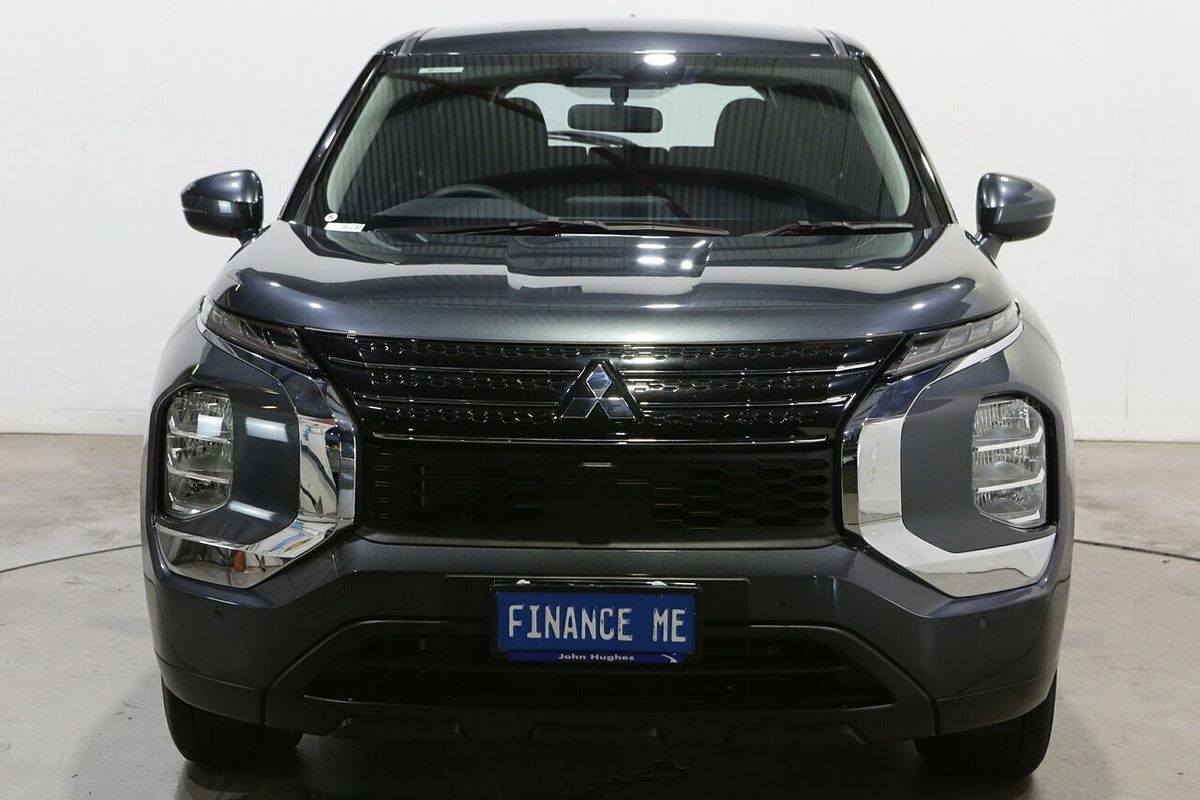 2024 Mitsubishi Outlander ES ZM