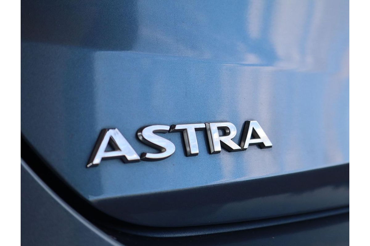 2017 Holden Astra R BK