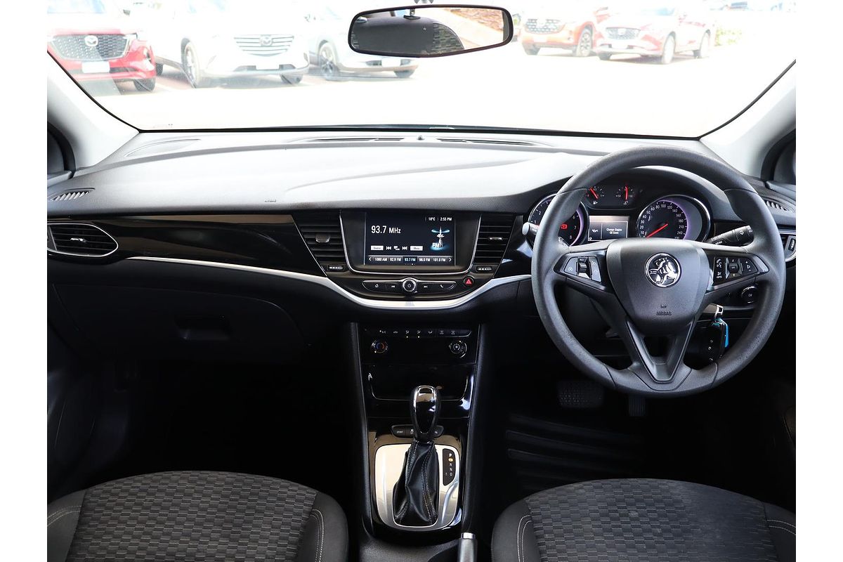 2017 Holden Astra R BK