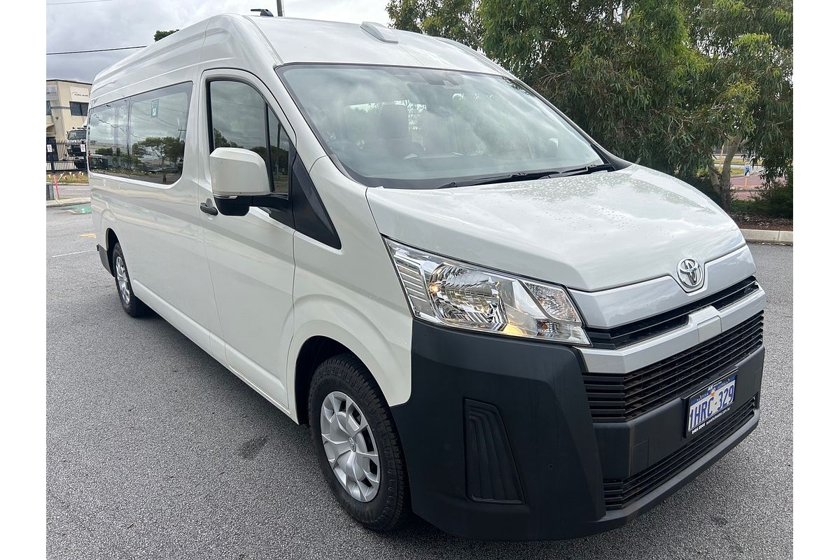 2022 Toyota Hiace Commuter GDH322R ELWB High Roof