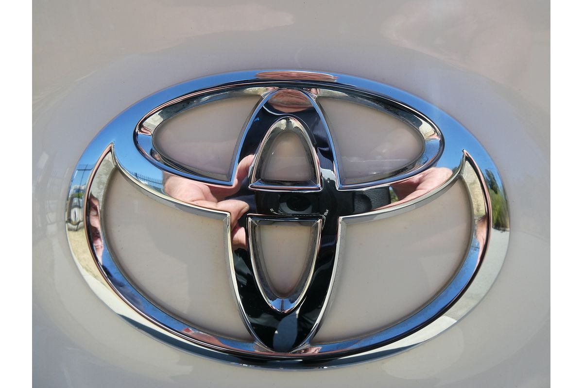 2023 Toyota Camry Ascent AXVA70R