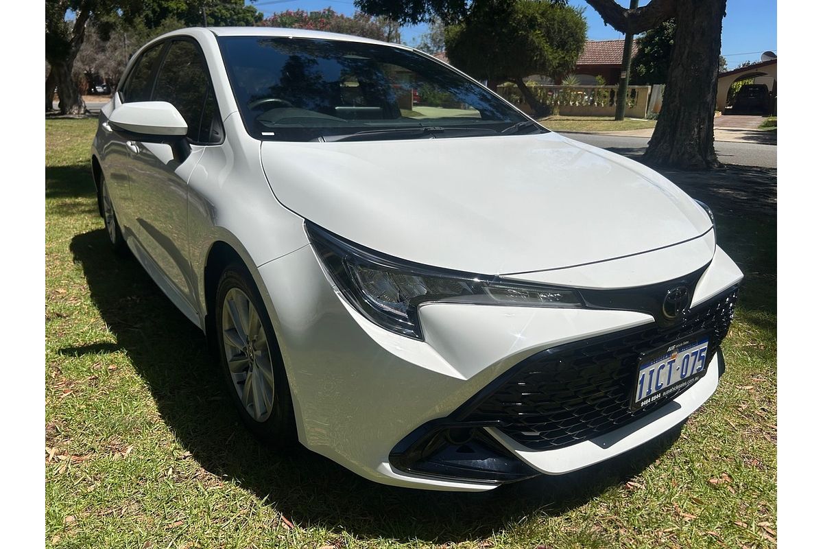 2024 Toyota Corolla Ascent Sport MZEA12R