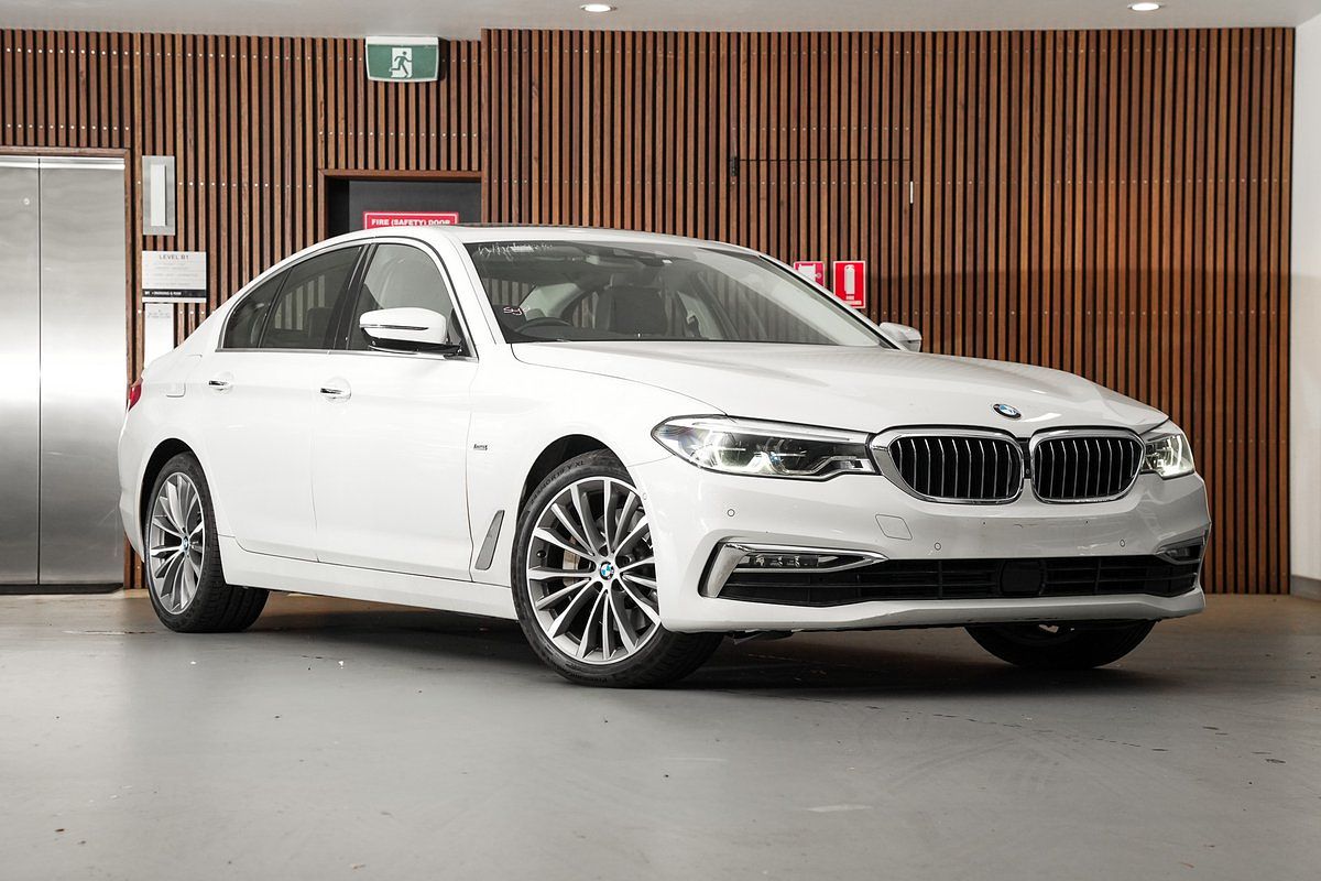 2018 BMW 5 Series 530d Luxury Line G30