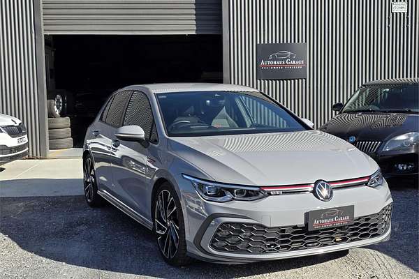 2022 Volkswagen Golf GTI 8