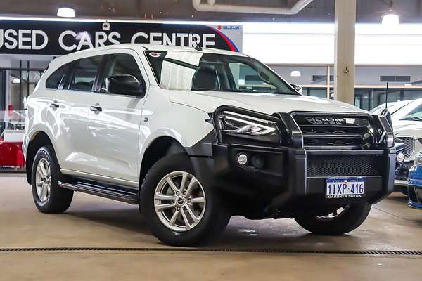 2021 Isuzu MU-X LS-M