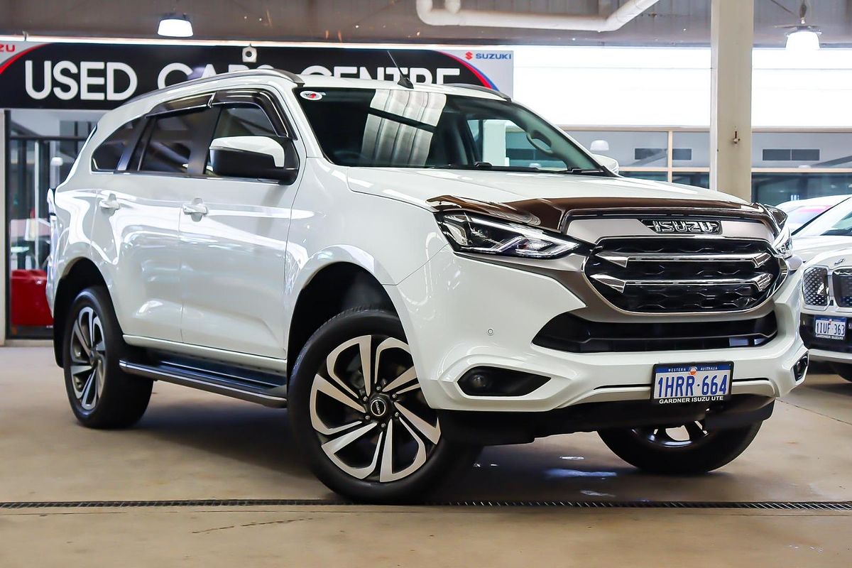 2022 Isuzu MU-X LS-T