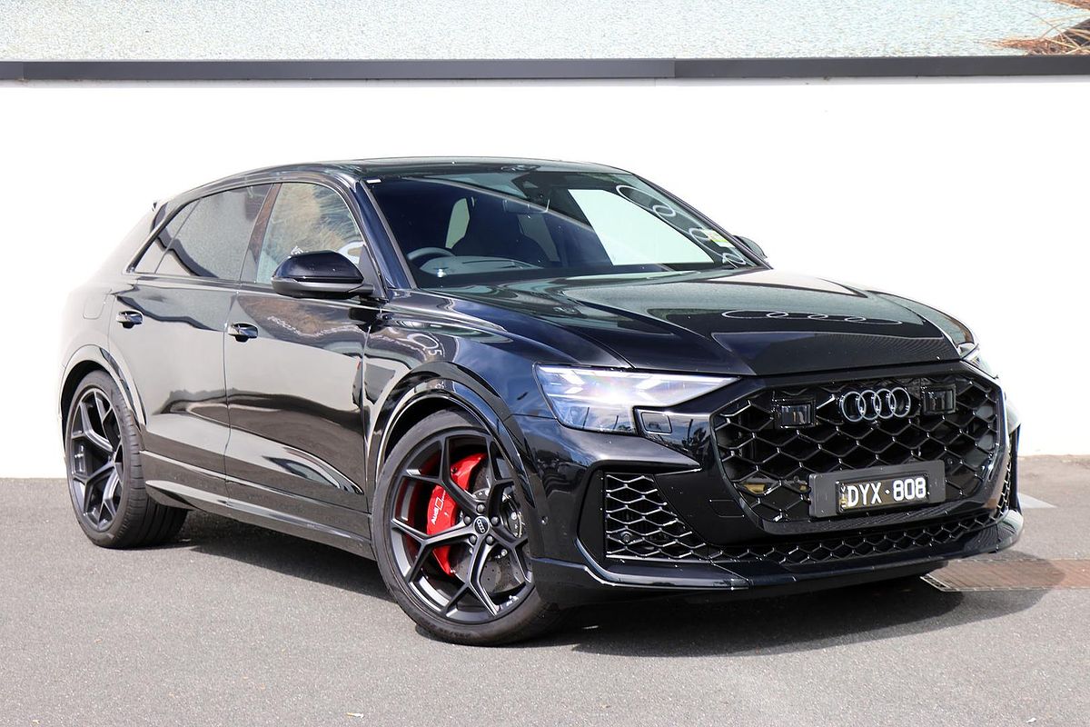 2025 Audi RS Q8 TFSI performance F1