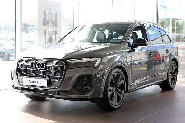 2025 Audi Q7 TDI 170kW S line edition 4M