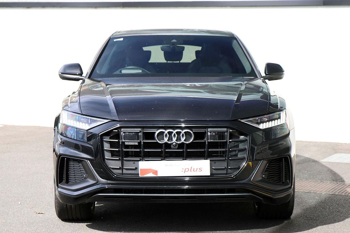 2023 Audi Q8 50 TDI S line F1