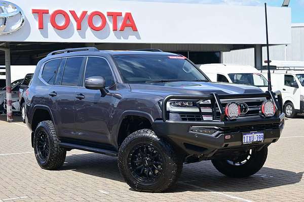 2022 Toyota Landcruiser VX FJA300R