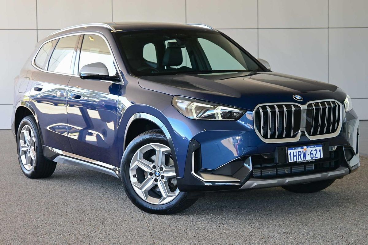 2022 BMW X1 sDrive18i U11