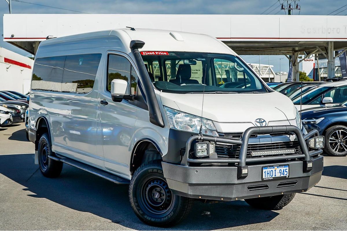 2022 Toyota Hiace Commuter GDH322R ELWB High Roof
