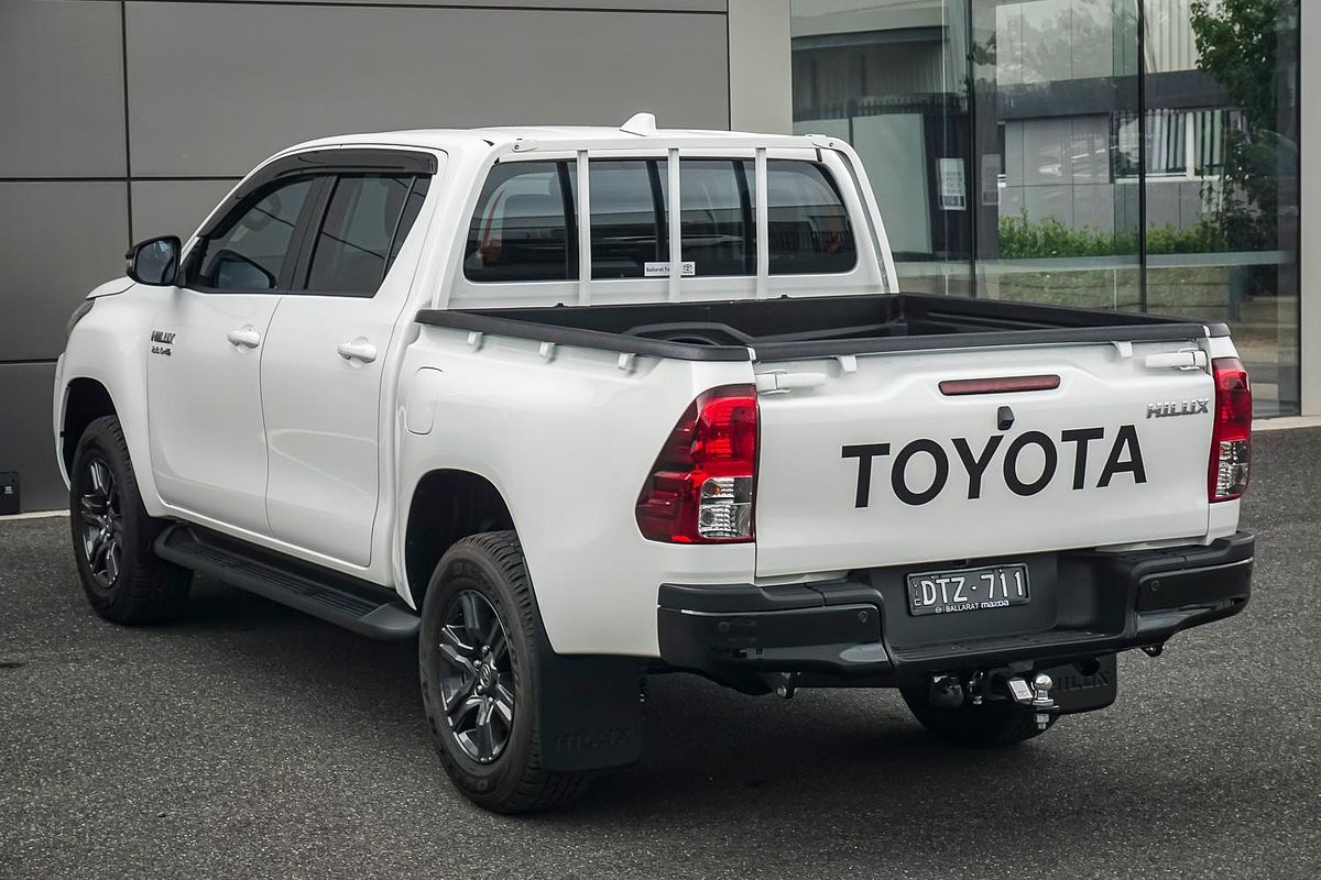 2025 Toyota Hilux SR GUN126R 4X4