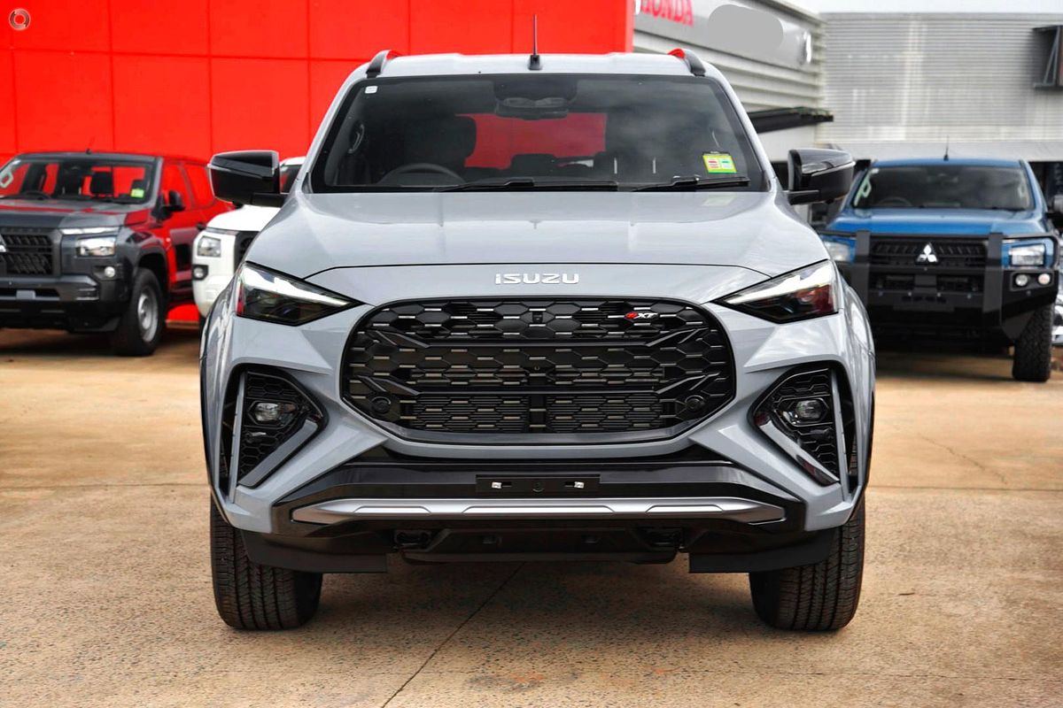 2026 Isuzu MU-X X-TERRAIN