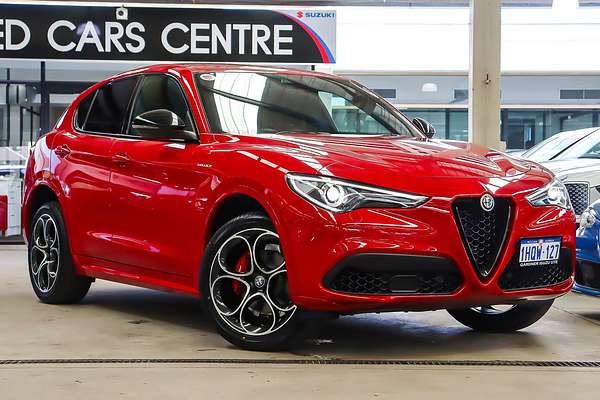 2022 Alfa Romeo Stelvio Veloce Series 3
