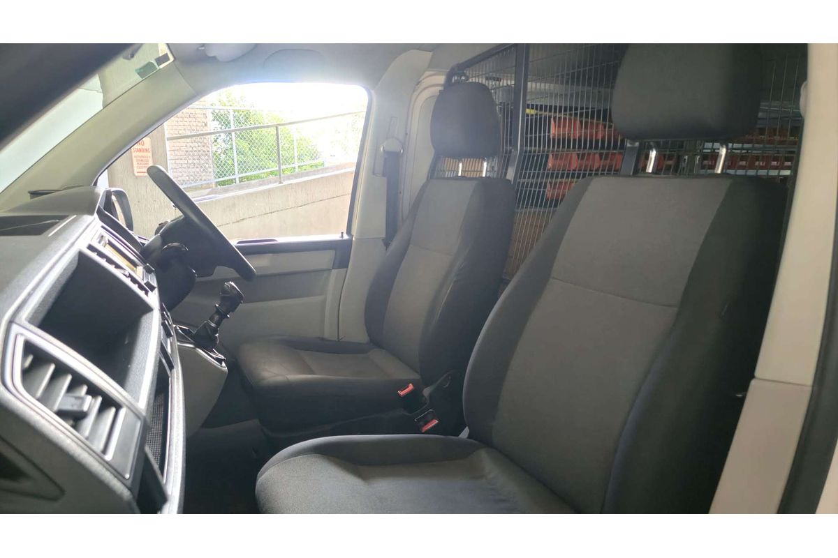 TRANSPORTER T6 MY16 TDI 250 RUNNER 2.0L DT4 DIESEL TURBO F/INJ 5 SP MANUAL VAN 