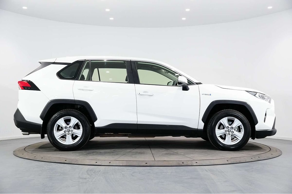 2020 Toyota RAV4 GX AXAH52R