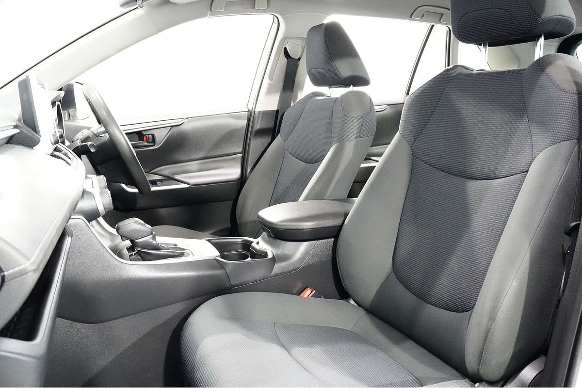 2020 Toyota RAV4 GX AXAH52R