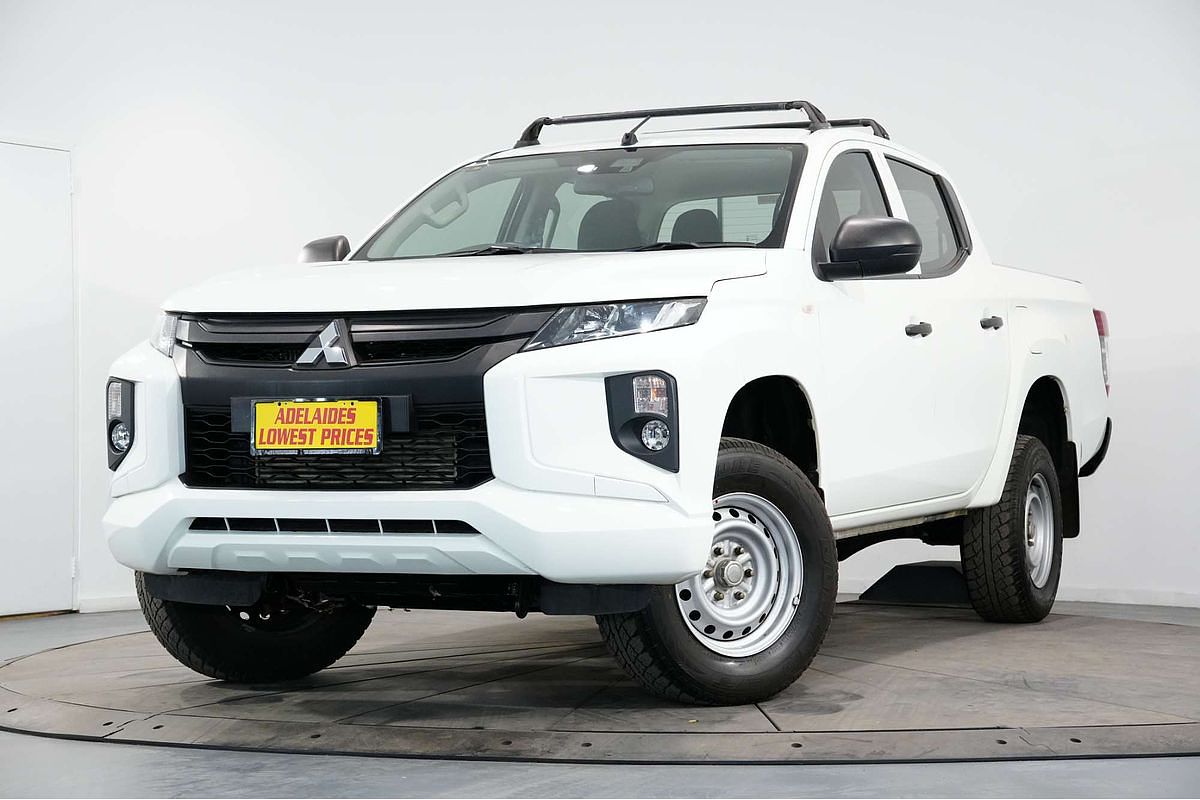 2019 Mitsubishi Triton GLX ADAS MR 4X4