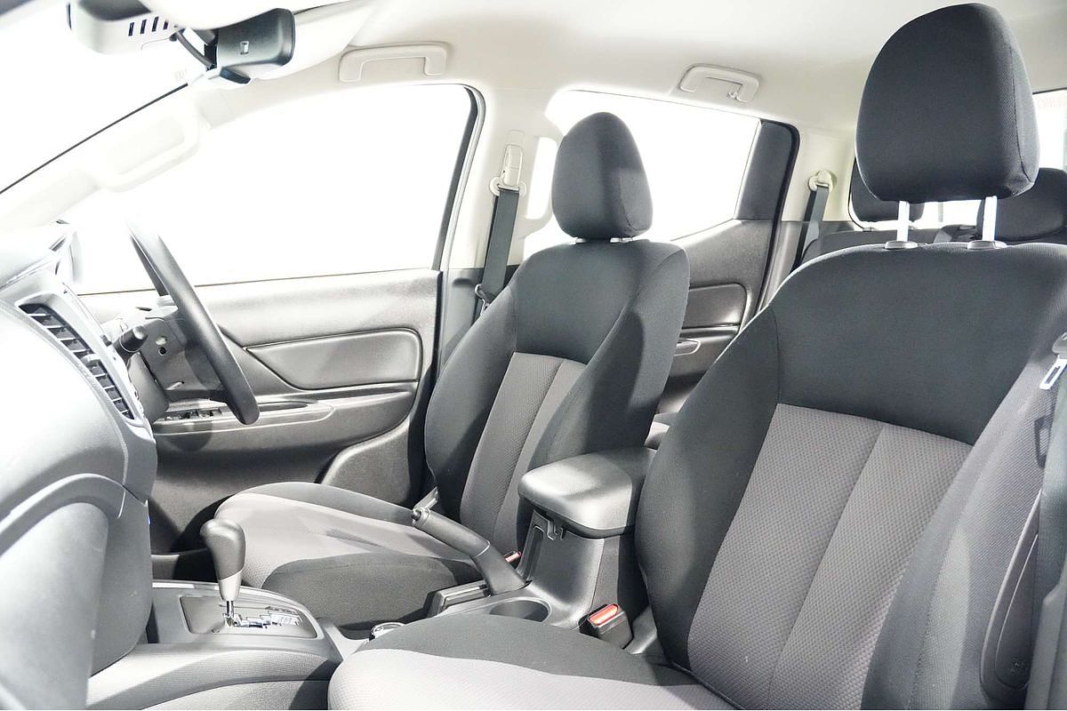 2019 Mitsubishi Triton GLX ADAS MR 4X4