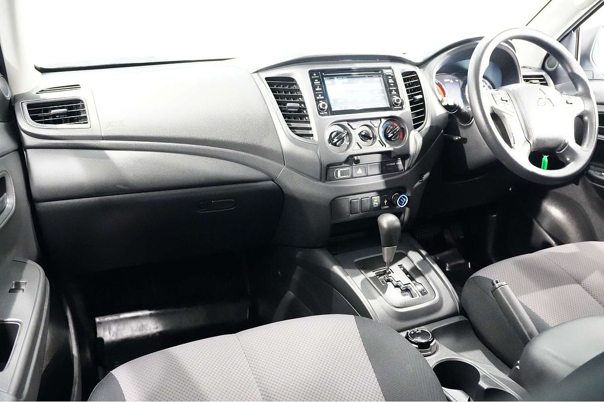 2019 Mitsubishi Triton GLX ADAS MR 4X4
