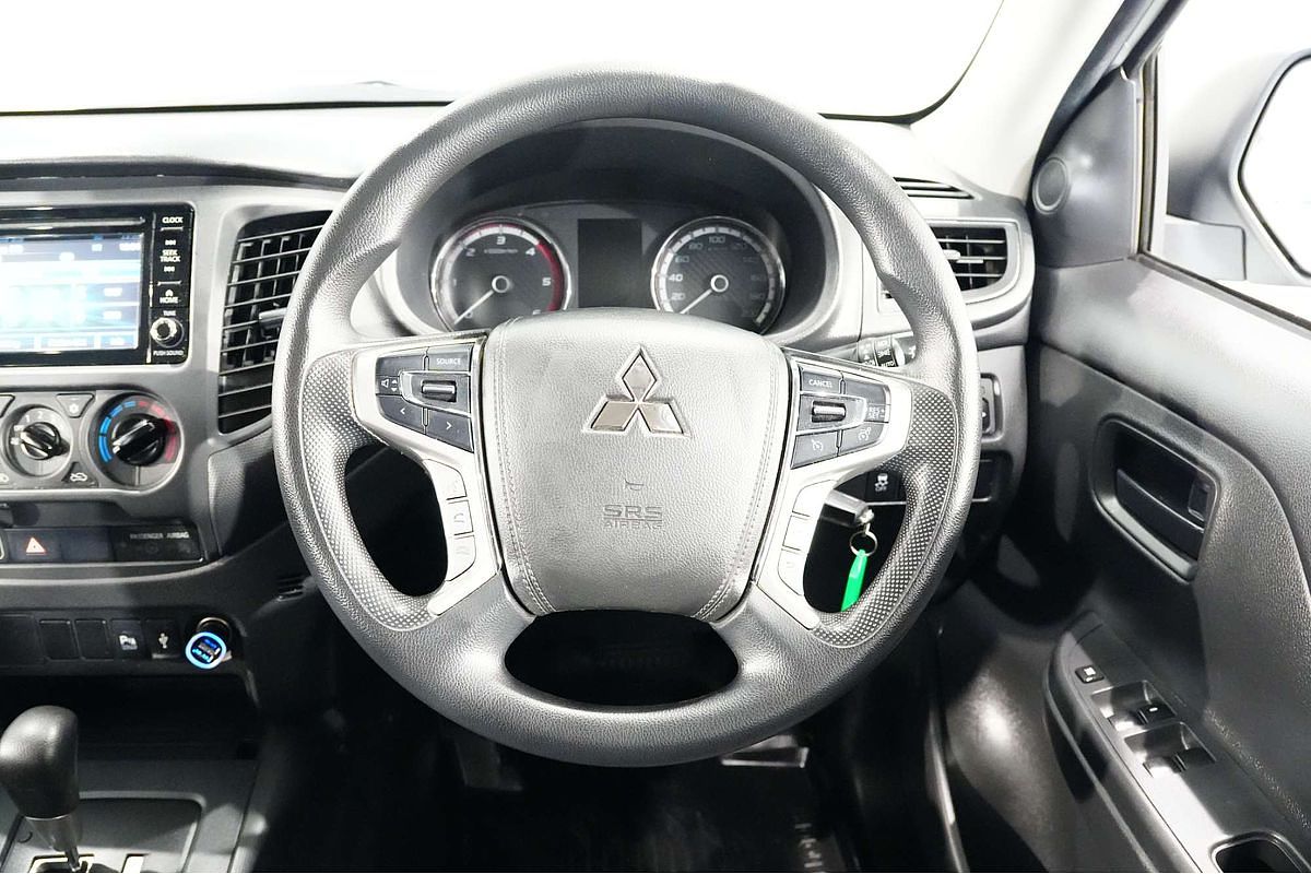 2019 Mitsubishi Triton GLX ADAS MR 4X4