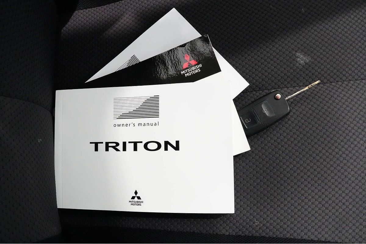 2019 Mitsubishi Triton GLX ADAS MR 4X4