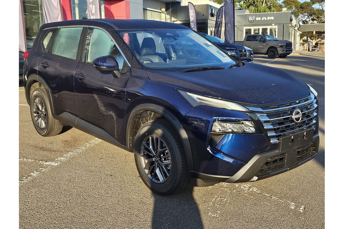 2026 Nissan X-TRAIL ST T33