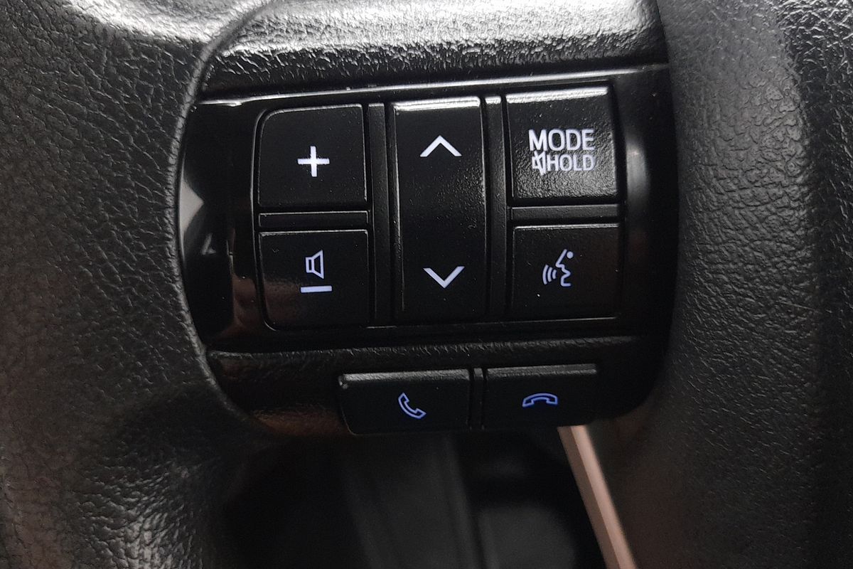 2022 Toyota Hilux SR GUN126R 4X4