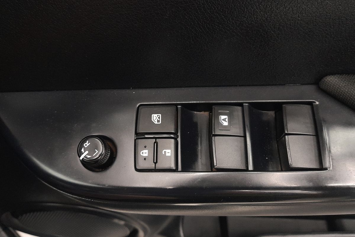 2022 Toyota Hilux SR GUN126R 4X4