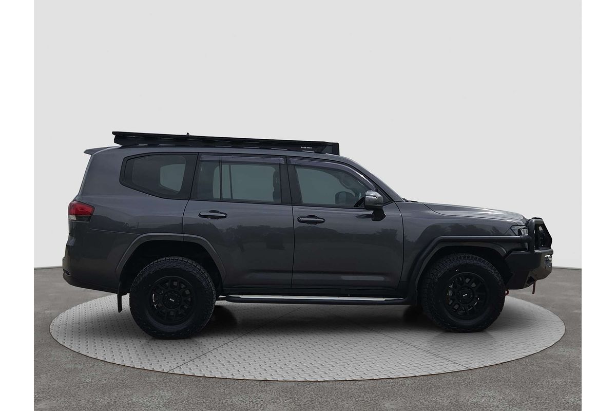 2022 Toyota Landcruiser GX FJA300R