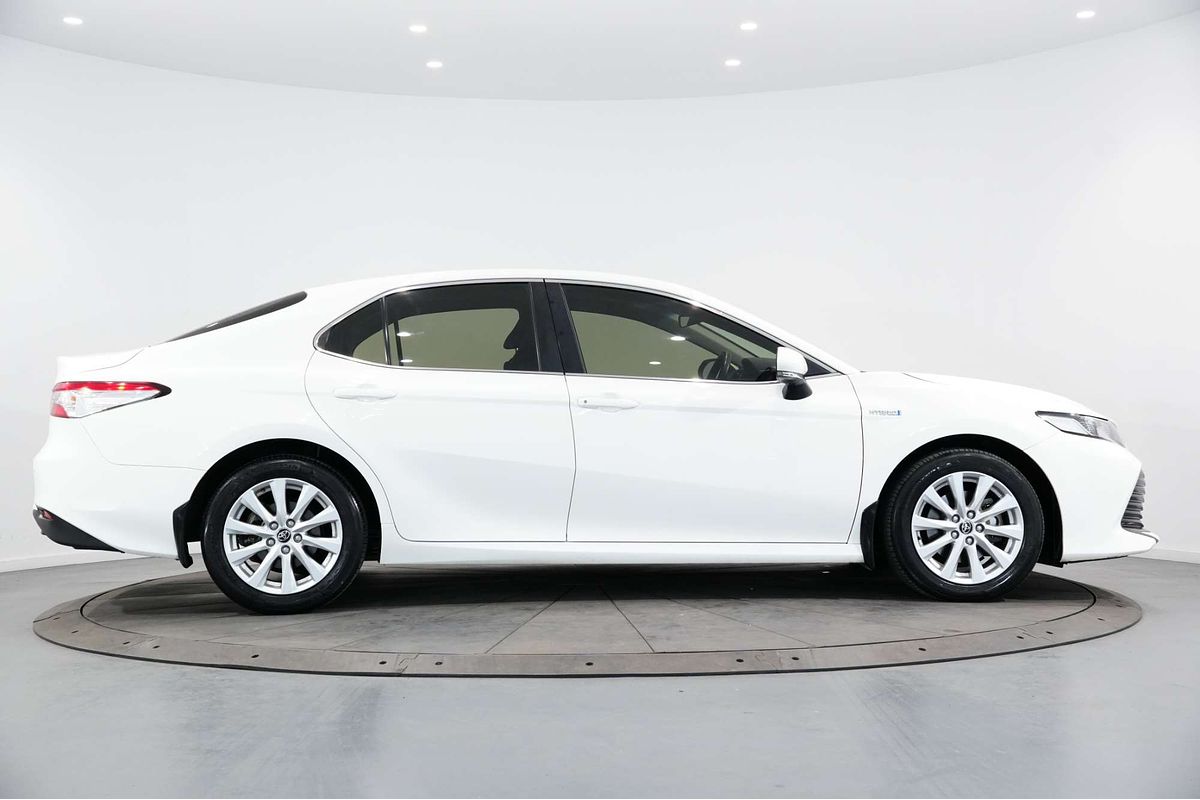2019 Toyota Camry Ascent AXVH71R