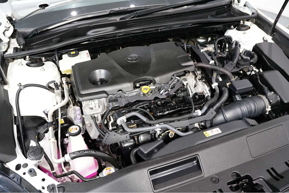 2019 Toyota Camry Ascent AXVH71R