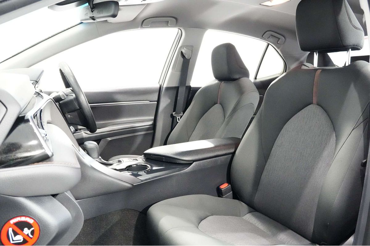 2019 Toyota Camry Ascent AXVH71R