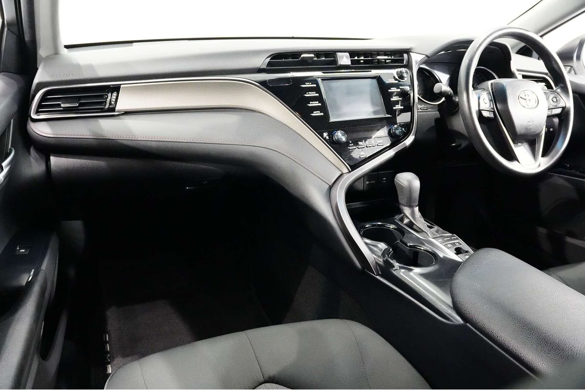 2019 Toyota Camry Ascent AXVH71R
