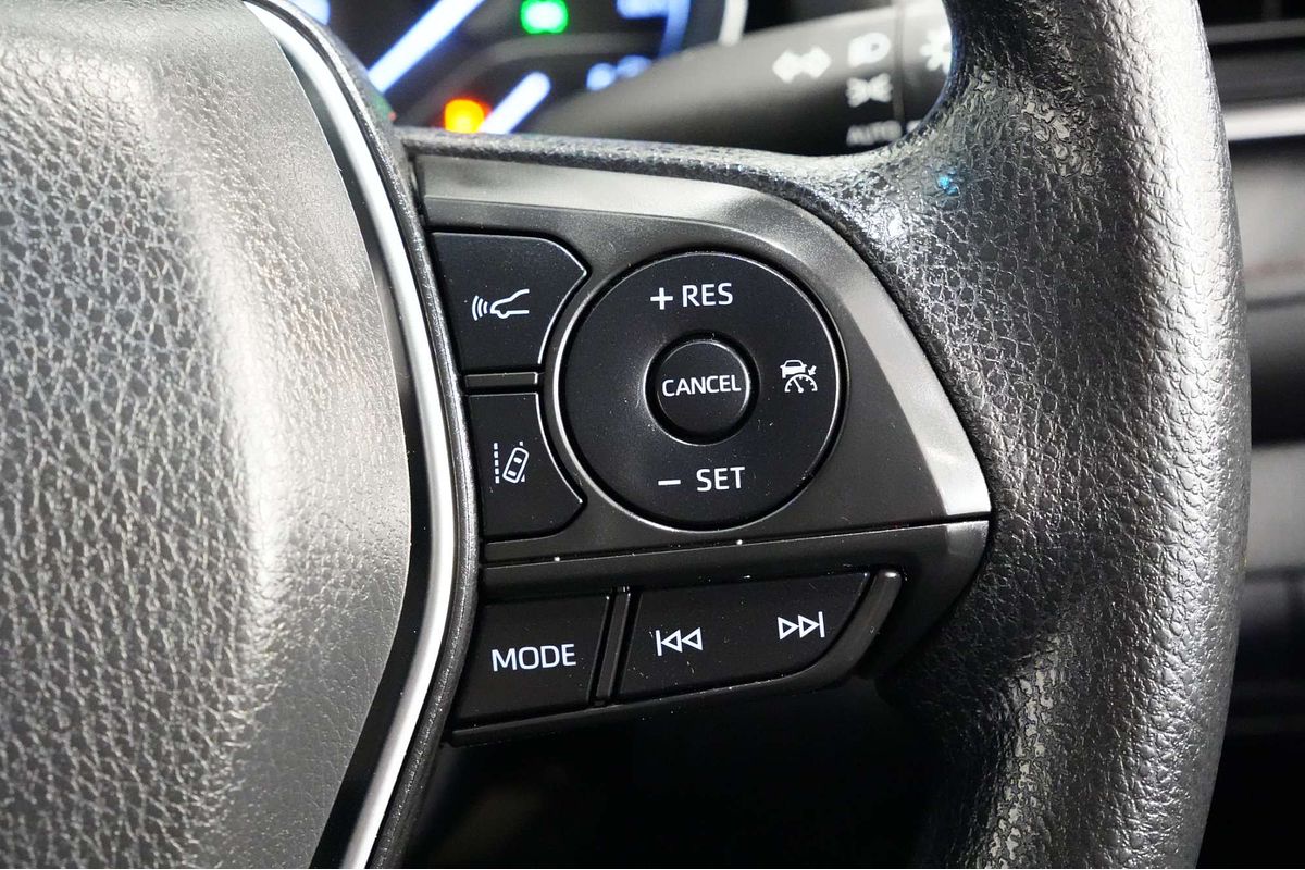 2019 Toyota Camry Ascent AXVH71R