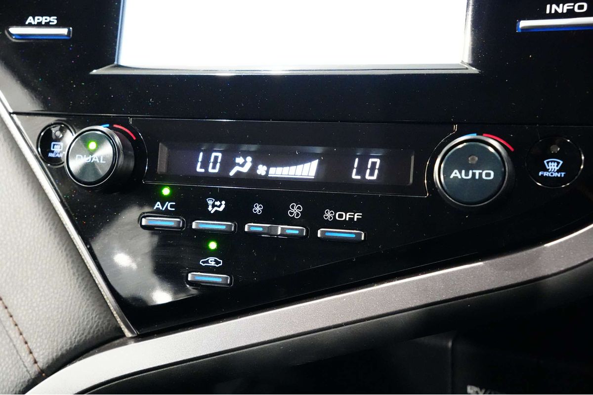 2019 Toyota Camry Ascent AXVH71R