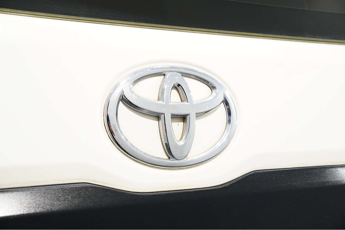 2019 Toyota Hiace GDH300R LWB