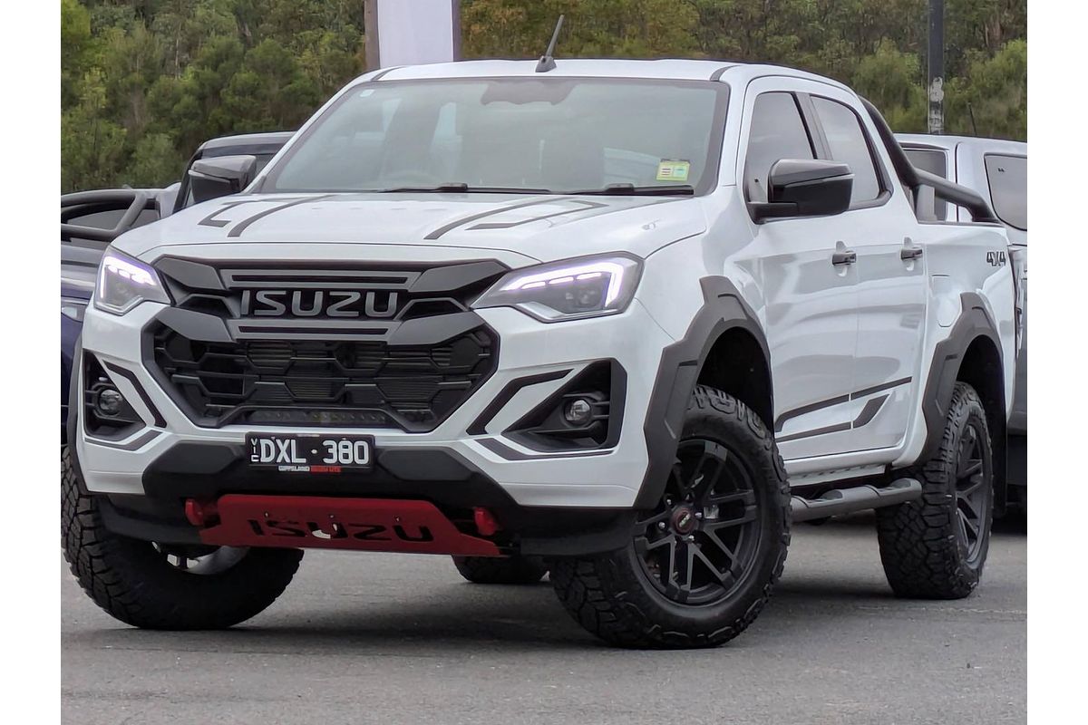 2026 Isuzu D-MAX BLADE 4X4