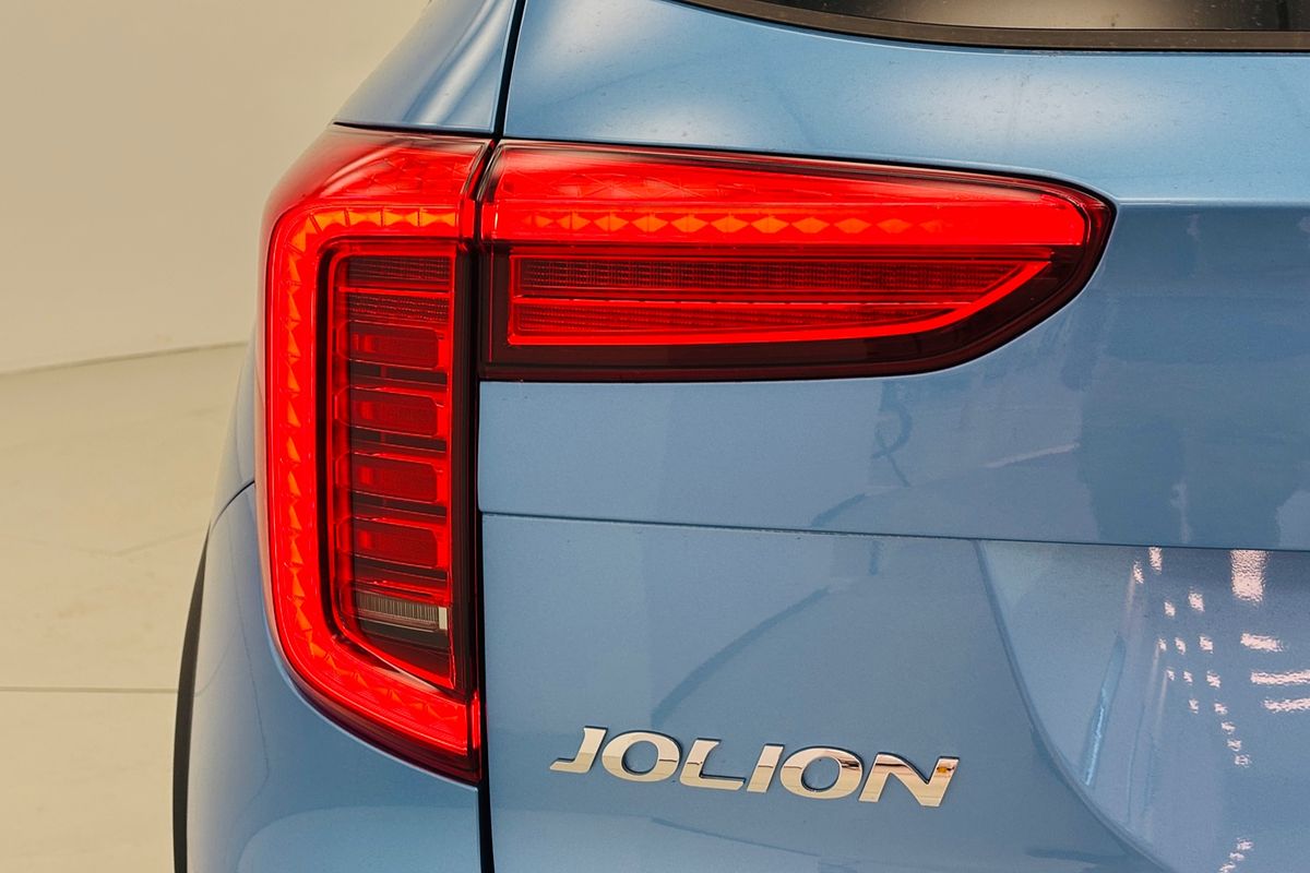 2025 Haval Jolion  Premium Auto 4x2