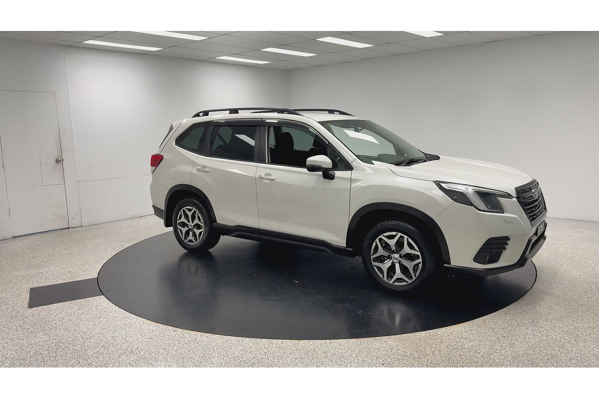 2022 Subaru Forester 2.5i-L S5