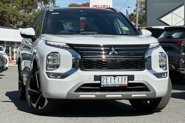 2025 Mitsubishi Outlander PHEV Exceed Tourer ZM