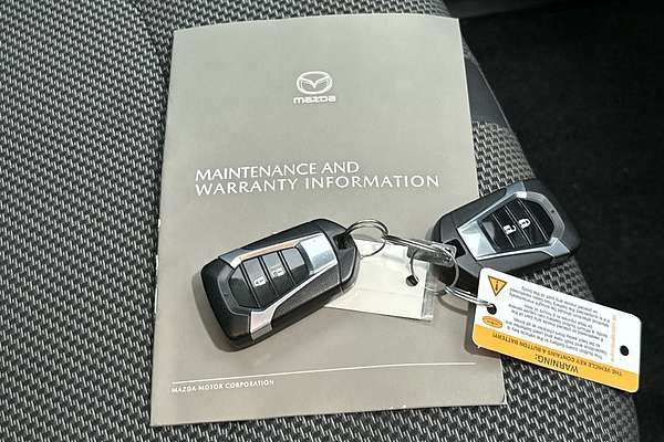 2025 Mazda BT-50 XTR TF 4X4 thumb-22