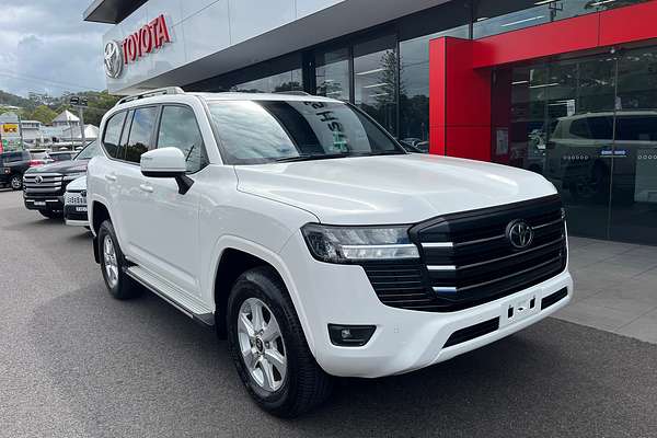 2024 Toyota Landcruiser GXL FJA300R