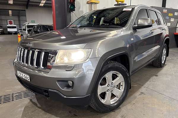 2011 Jeep GRAND CHEROKEE LAREDO (4x4) WK