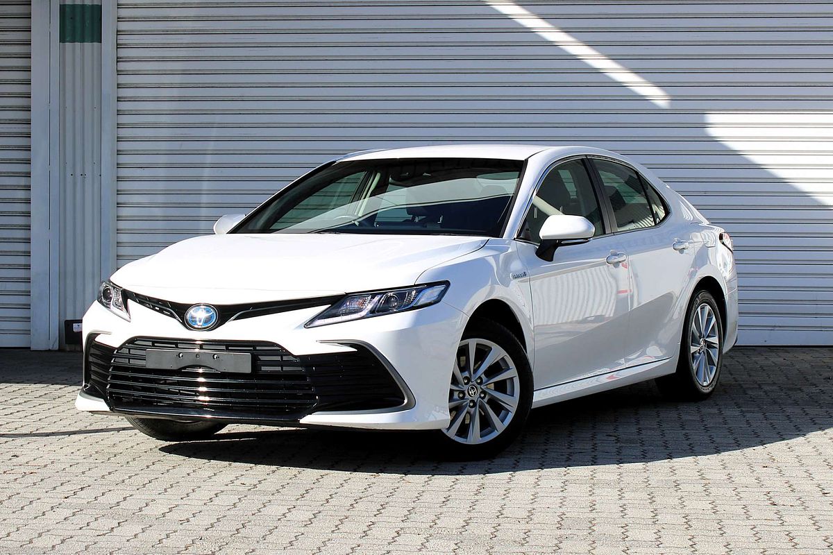 2023 Toyota Camry Ascent AXVH70R