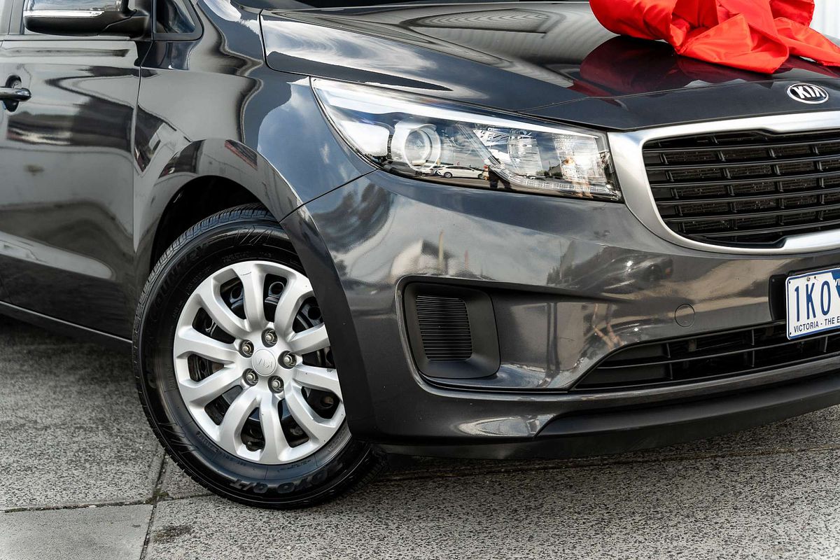 2015 Kia Carnival S YP